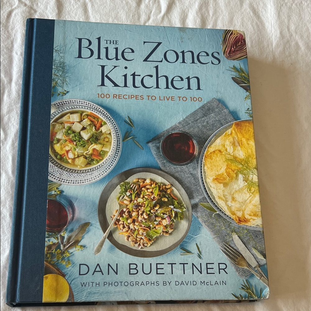 National Geographic Blue Zones Kitchen Cookbook -